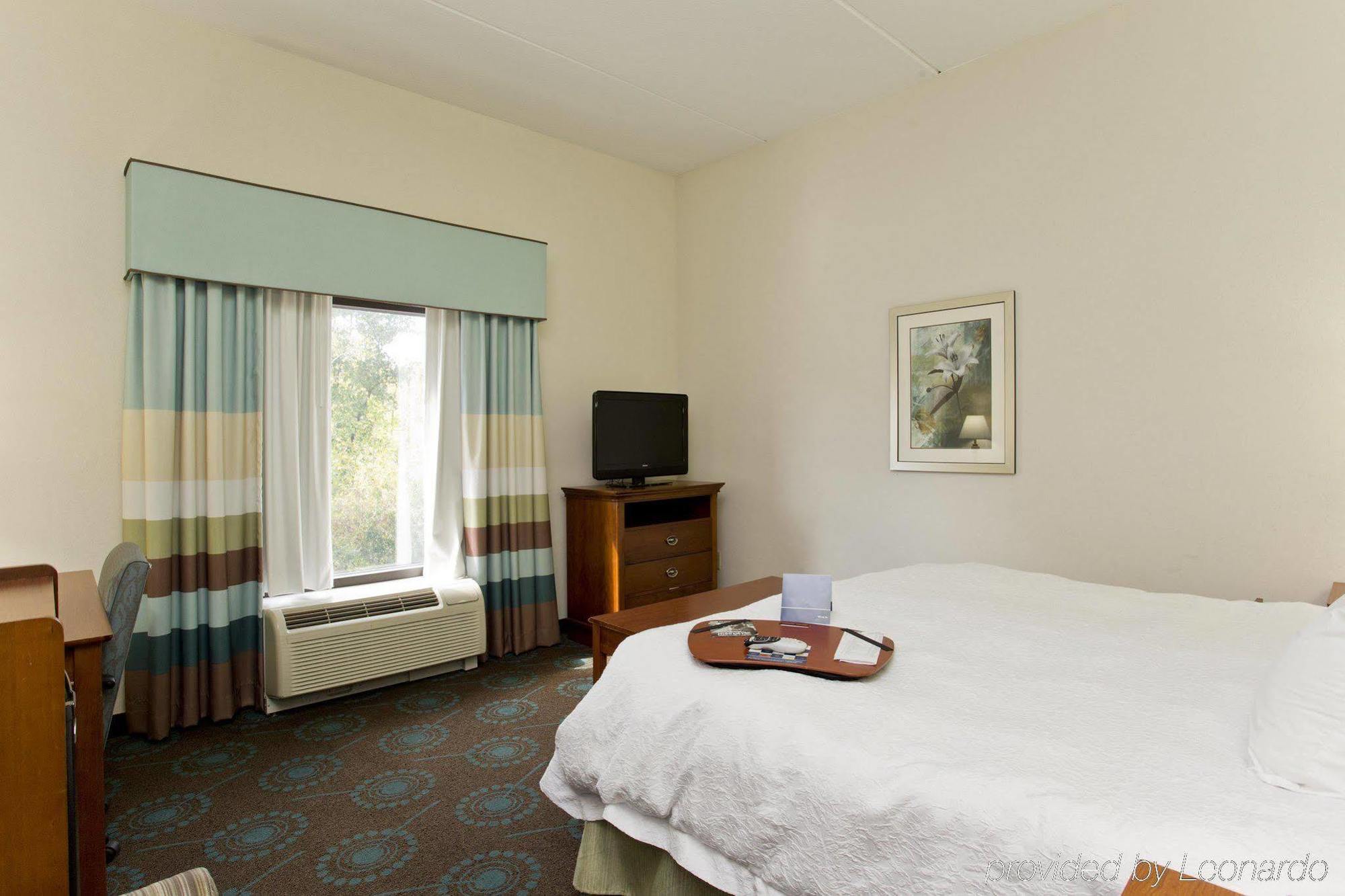 Hotel Hampton 3*